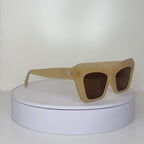 Butter Bloom - Cat Eye